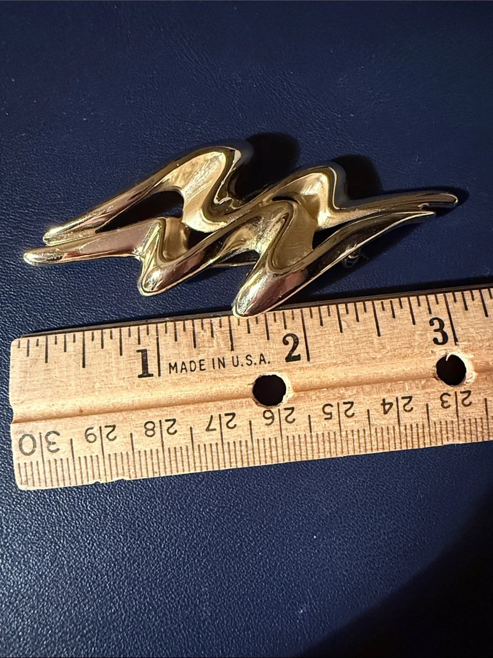 Vintage Gold Tone Zigzag Brooch Pin